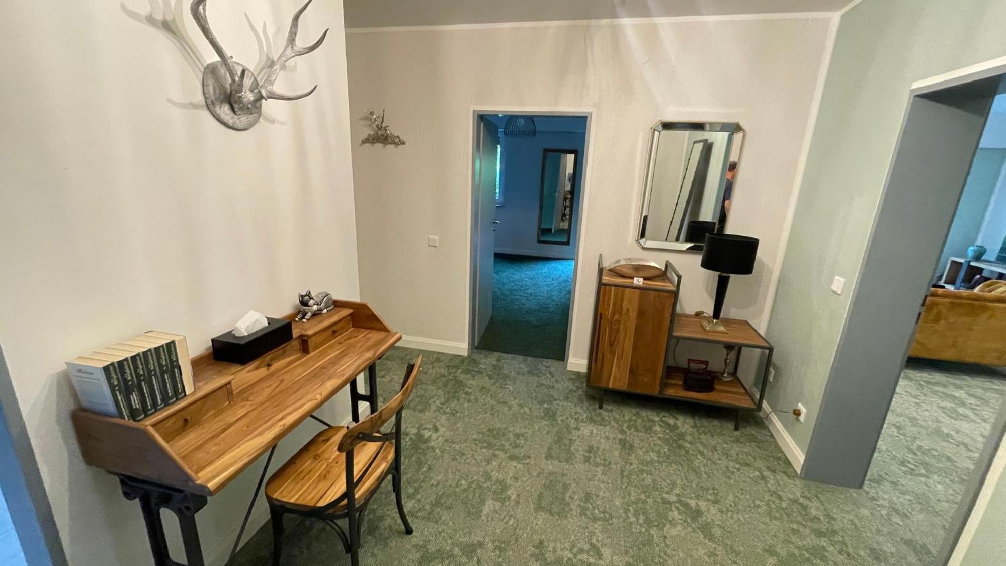 Besotel Erkrath- Schicke Fewo Oder Apartments Zentral Naehe Bahnhof Und Autobahn Im Neandertal Mit Glasfaser Wlan Und Freies Parken Buitenkant foto
