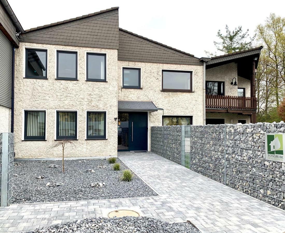 Besotel Erkrath- Schicke Fewo Oder Apartments Zentral Naehe Bahnhof Und Autobahn Im Neandertal Mit Glasfaser Wlan Und Freies Parken Buitenkant foto