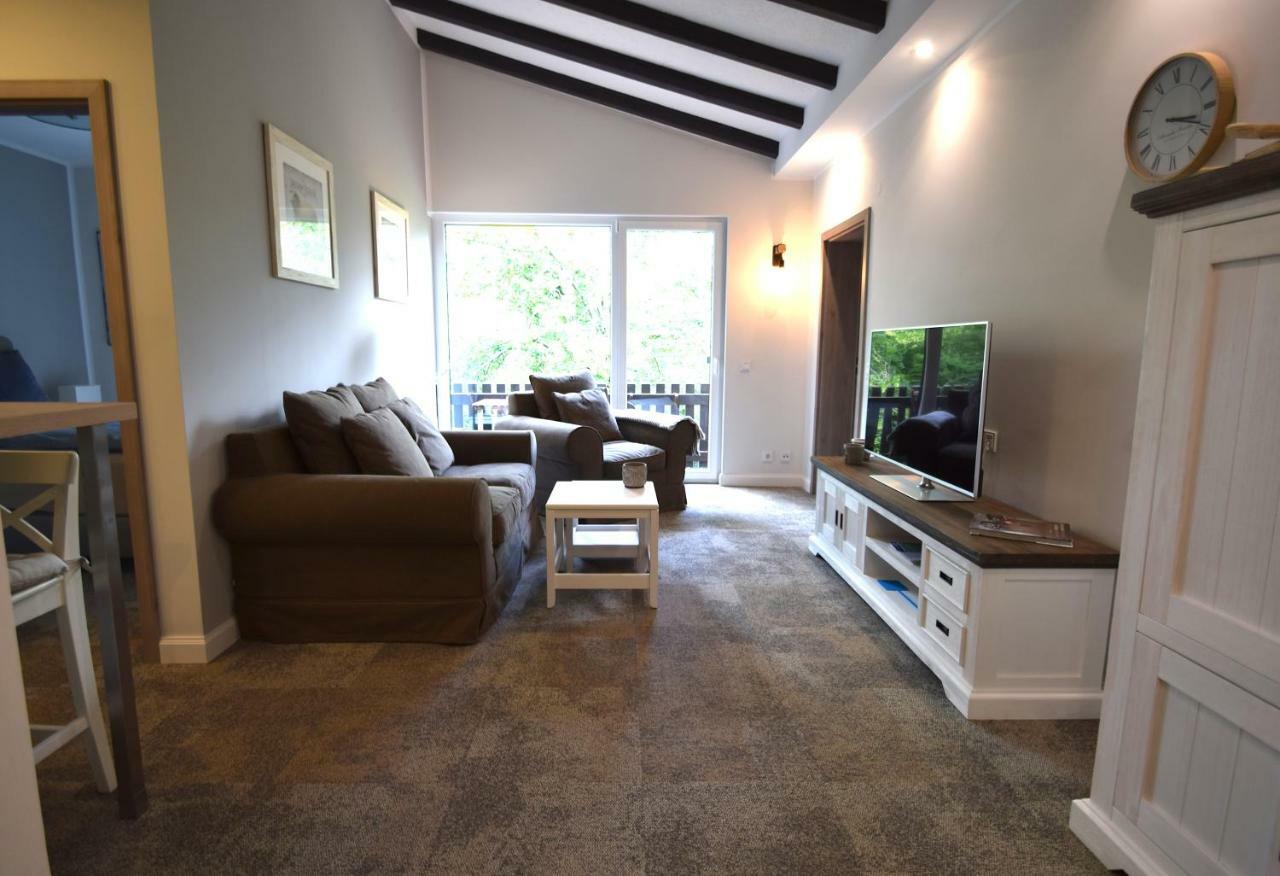 Besotel Erkrath- Schicke Fewo Oder Apartments Zentral Naehe Bahnhof Und Autobahn Im Neandertal Mit Glasfaser Wlan Und Freies Parken Buitenkant foto